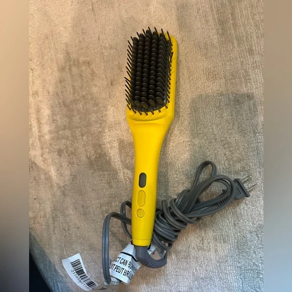 drybar The Brush Crush Heated Straightening Brush